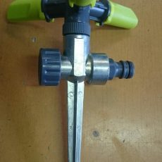 Spido 298641 Locsoló 3 jetes rotációs, leszúrható